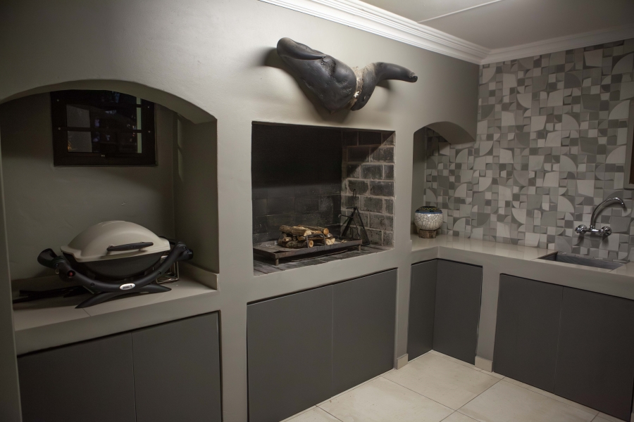 4 Bedroom Property for Sale in Linkside Western Cape